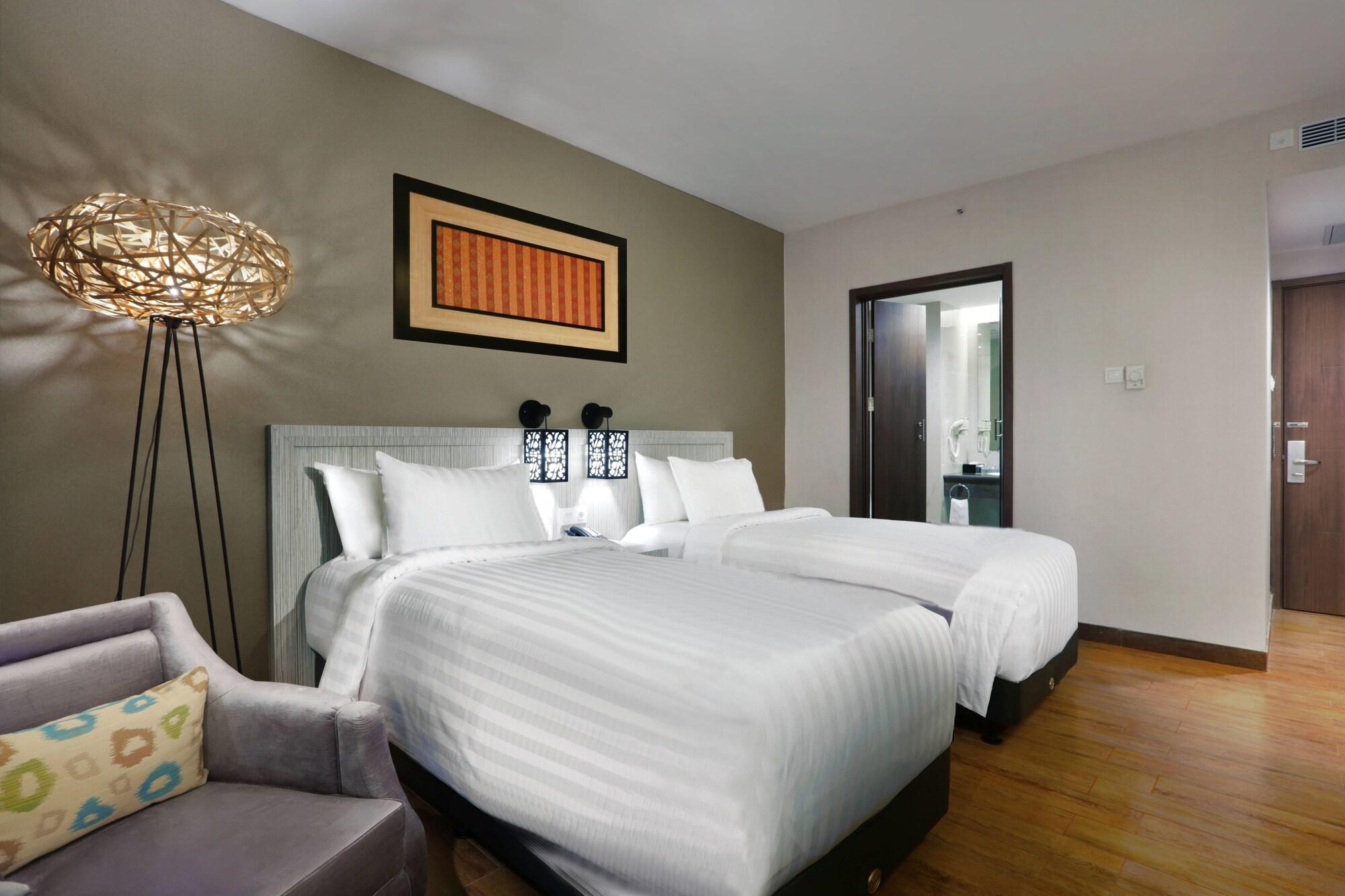 Harper Perintis By Aston Hotel Makassar Ngoại thất bức ảnh