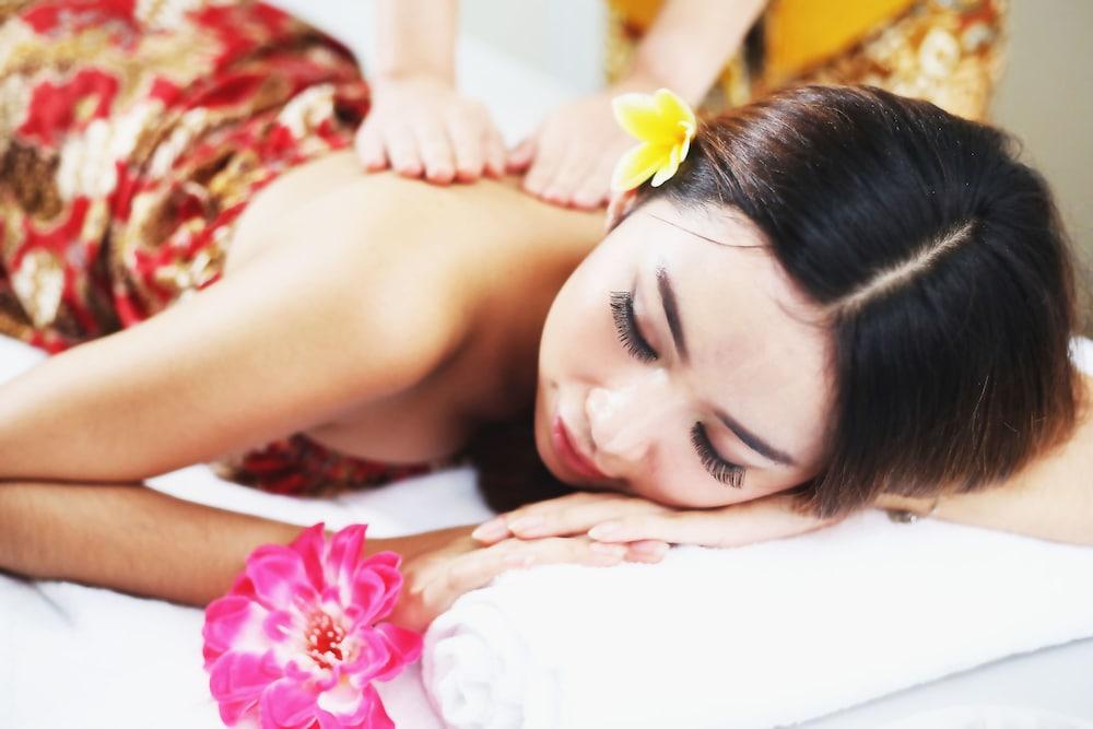 Harper Perintis By Aston Hotel Makassar Ngoại thất bức ảnh