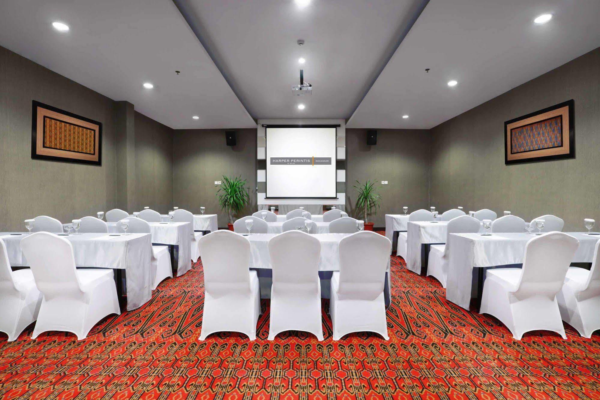 Harper Perintis By Aston Hotel Makassar Ngoại thất bức ảnh